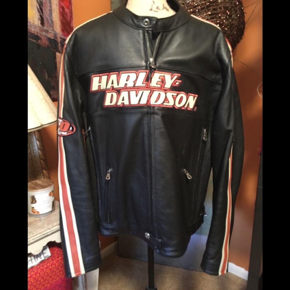 Men’s Harley Davidson leather jacket size large